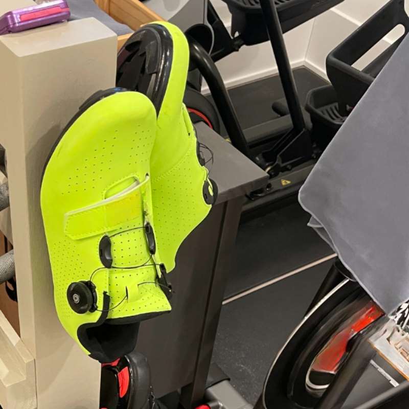 Настенный держатель для велоси – обзор и цена Cycling Gear Wall Organizer